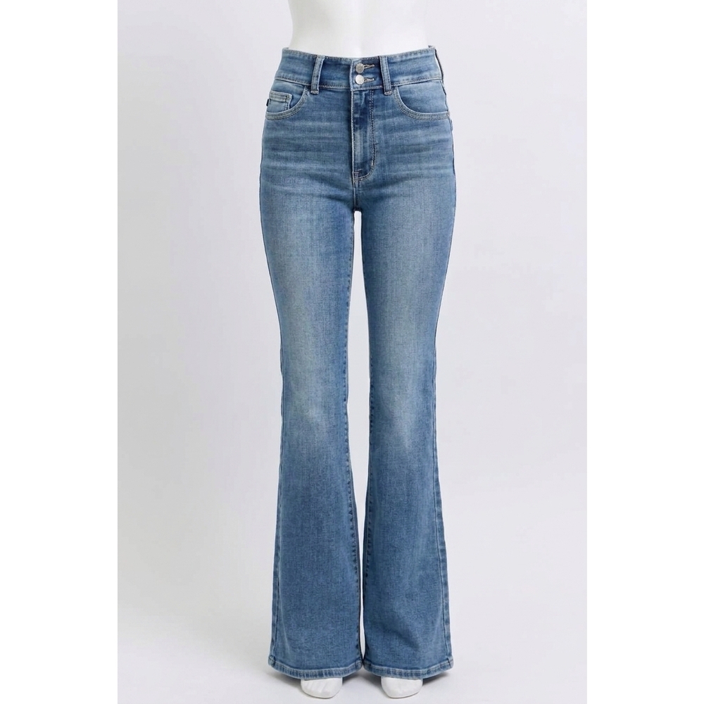 NEW JUDY BLUE double button waistband flare jean in blue